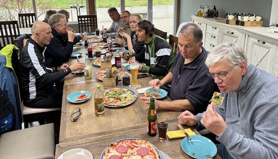 Mittagessen für die Helferinnen und Helfer beim Cool Down